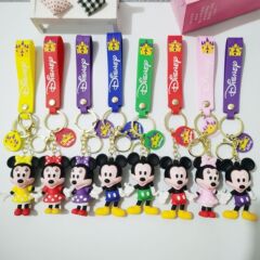 かわいいミッキー・ミニー超火網紅シリーズのキーホルダーのペンダントの装飾品カップルのペンダントの賞品