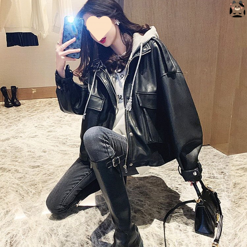 Women's Leather Jacket 2026 New Fake Two-Piece Hooded Splicing Loose Slimming Look Short Motorcycle Jacket Pu Leather Jacket