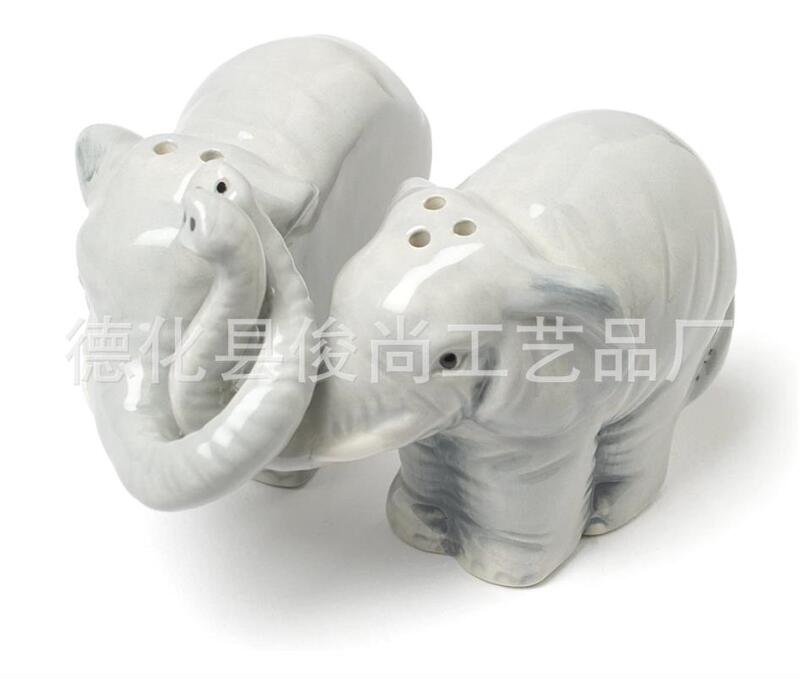 Salt Pepper Shaker painted ceramic elephant Salt jar Pepper Salt seasoning bottle jar decoration kitchen supplies
