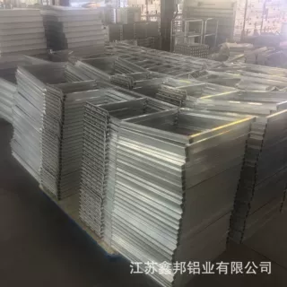 源头工厂铝焊接加工铝方管锯切弯管 异形铝型材框架 铝合金结构件