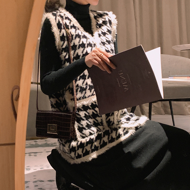 千鸟格马甲外套女春秋宽松加厚中长款仿水貂绒针织背心外搭ins潮