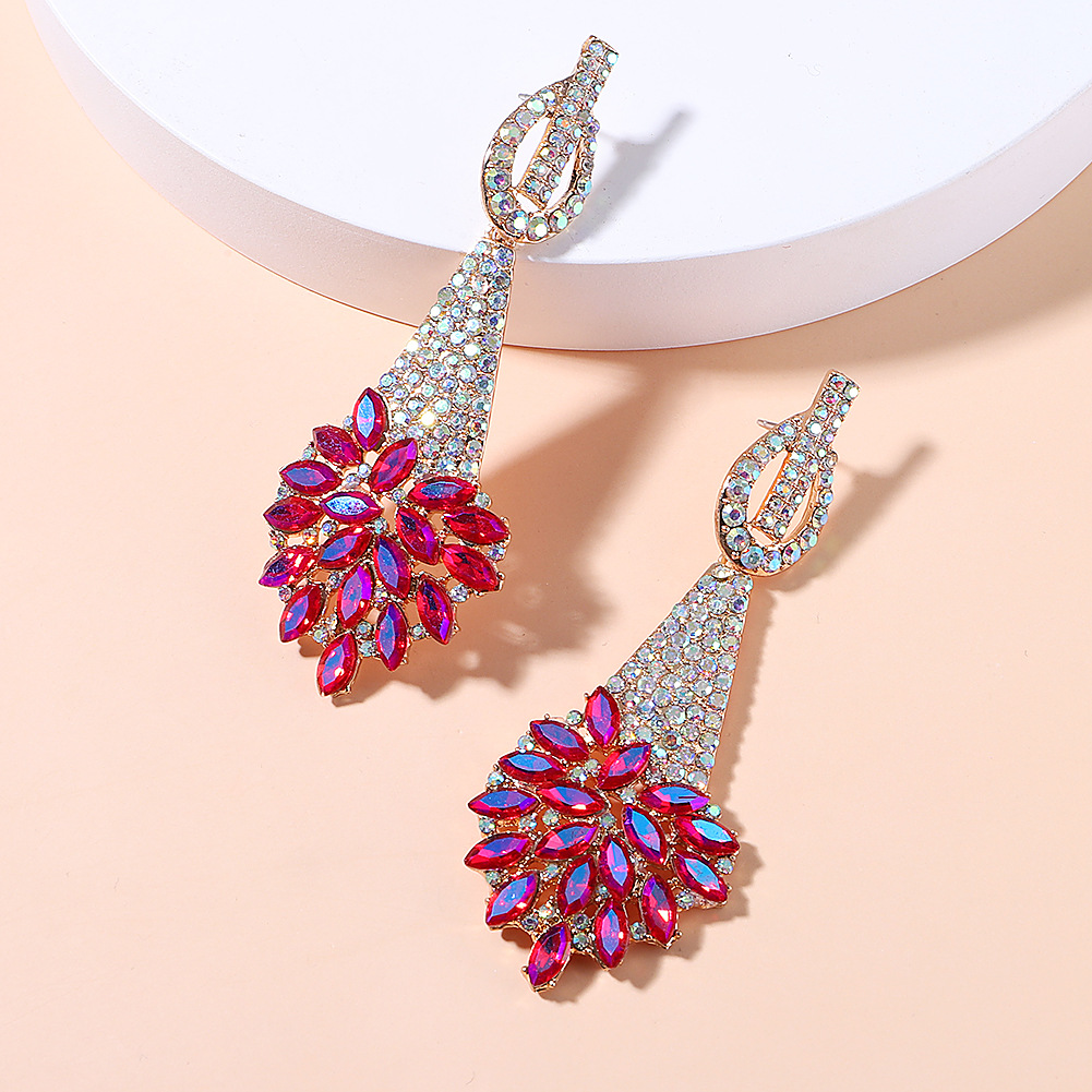 Fashion Colored Diamond Alloy Inlaid Full Diamond Flower Earrings Wedding Banquet Accessories display picture 4