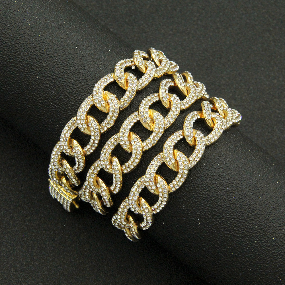 European And American Hip Hop Full Diamond Three-dimensional Cuban Chain Bracelet display picture 3