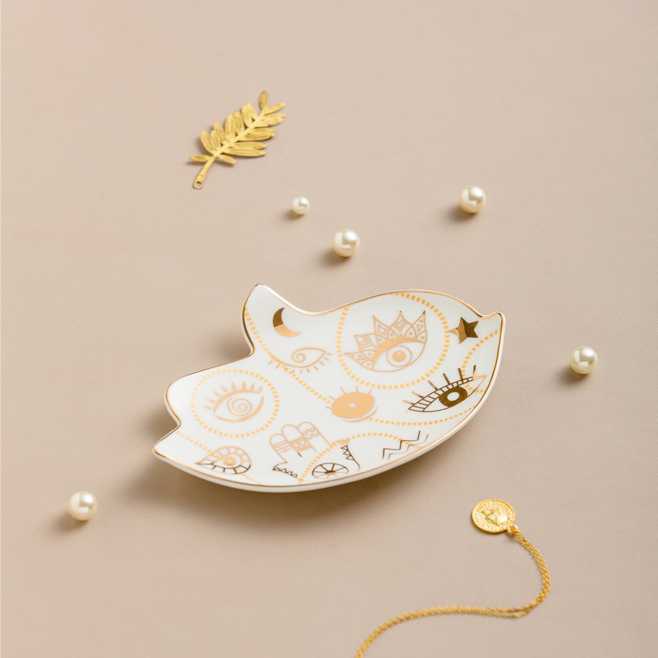 140g Weight tray Storage & Cleaning 1 Piece Quantity Holiday, Indoor Occasion ceramics Material Devil's Eye Pattern Simple Style, Classic Style Style Simple Style Classic Style Devil's Eye Ceramics Tray Artificial Decorations 12