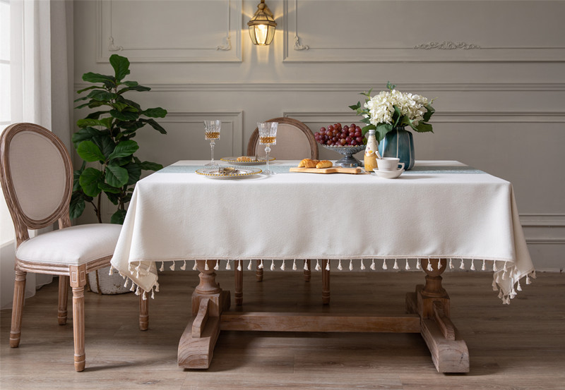 Tovaglia rettangolare da caffè/pranzo in jacquard di poliestere vintage con nappe, ideale per tavolini da caffè, con INS Cross-border Full Polyester Jacquard Vintage Floral Tassel._voghion.com