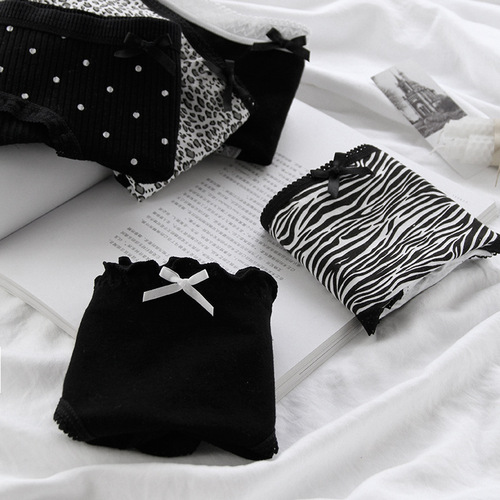 Royal sister style leopard print underwear, feminine and cute, zebra pattern cotton, comfortable and breathable mid-waist briefs 3130