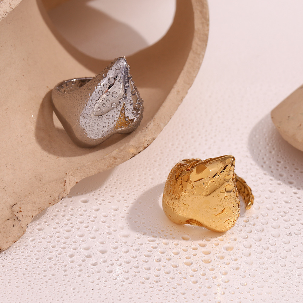 Heart Zircon Inlaid Stainless Steel Ring