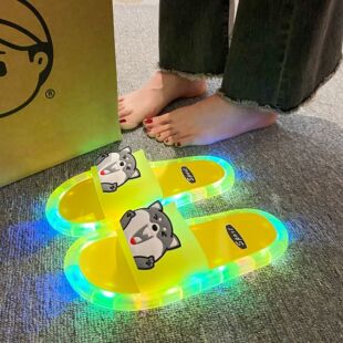 �᎛ҹ���ʿ��l����ЬŮ2025�¿��⴩�����ſ��W���һ����HЬ