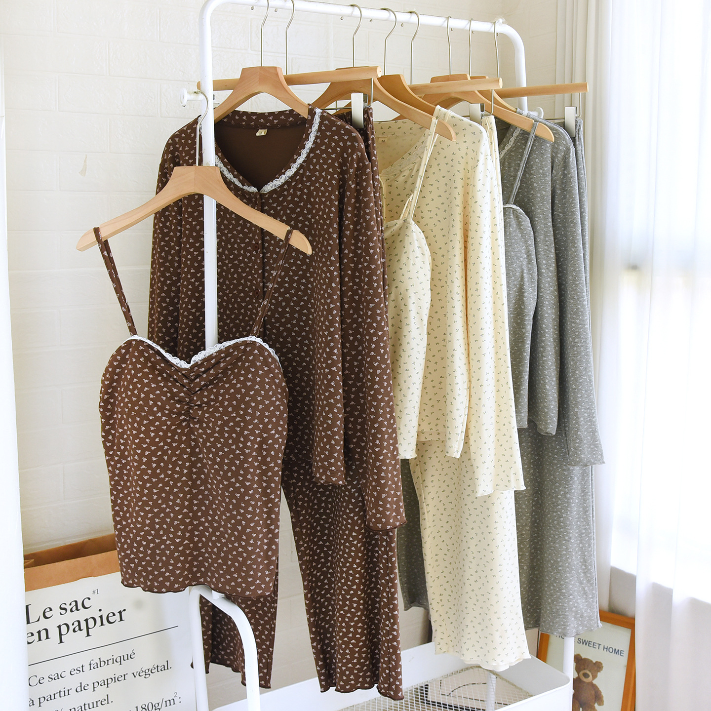 Three-Piece Camisole Bra Set with Long Sleeves and Long Pants, Women's Spring and Autumn Modal New Style with Chest Pads, Loungewear