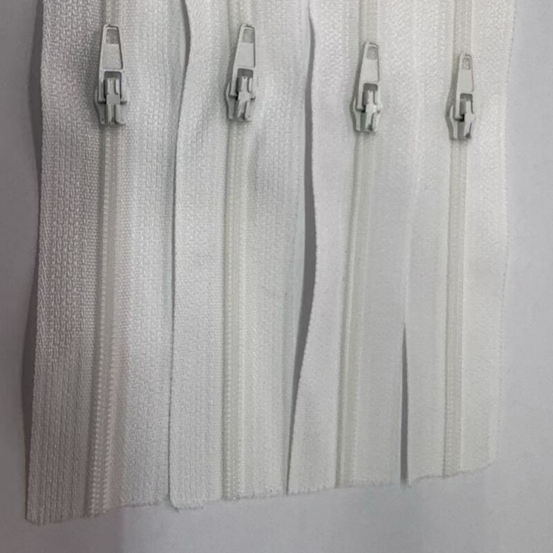 No. 3 Nylon Zipper, Cut-To-Length Double-Needle Nylon Zipper with Cut-Out Ends, Can Be Cut to Size