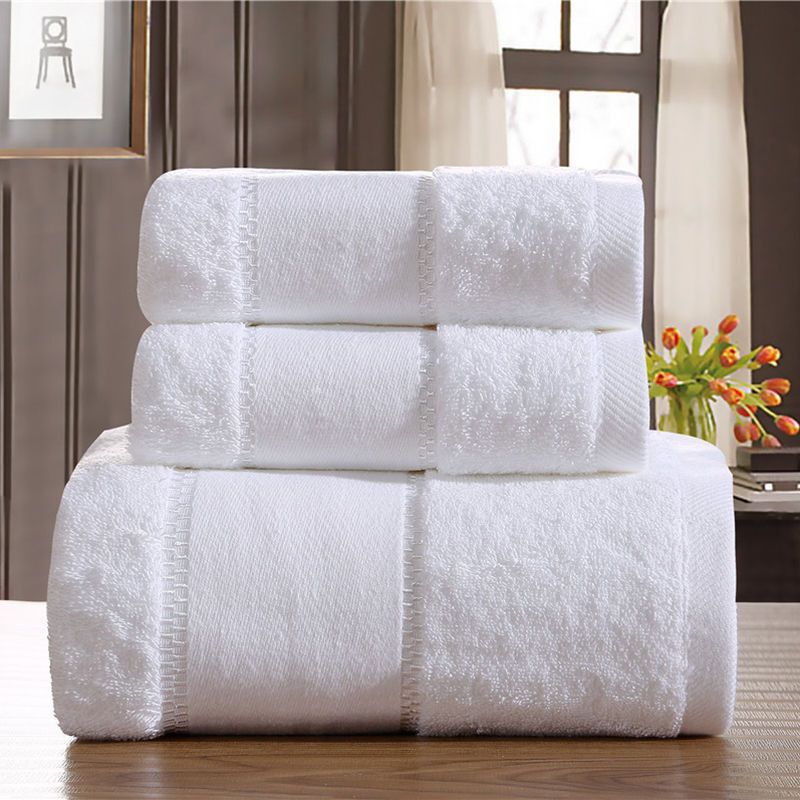100% Cotton Bath Towel, Pure Cotton, Extra Large and Thick, Absorbent, Suitable for Men and Women, Adult Use, Hotel White Bath Towel 100% Cotton Bath Towel, Pure Cotton, Extra Large and Thick, Absorbent, Suitable for Men and Women, Adult Use, Hotel White Bath Towel