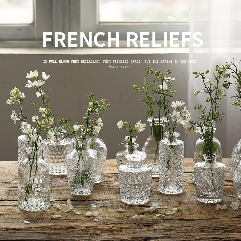 Retro light luxury relief transparent French mini glass vase living…