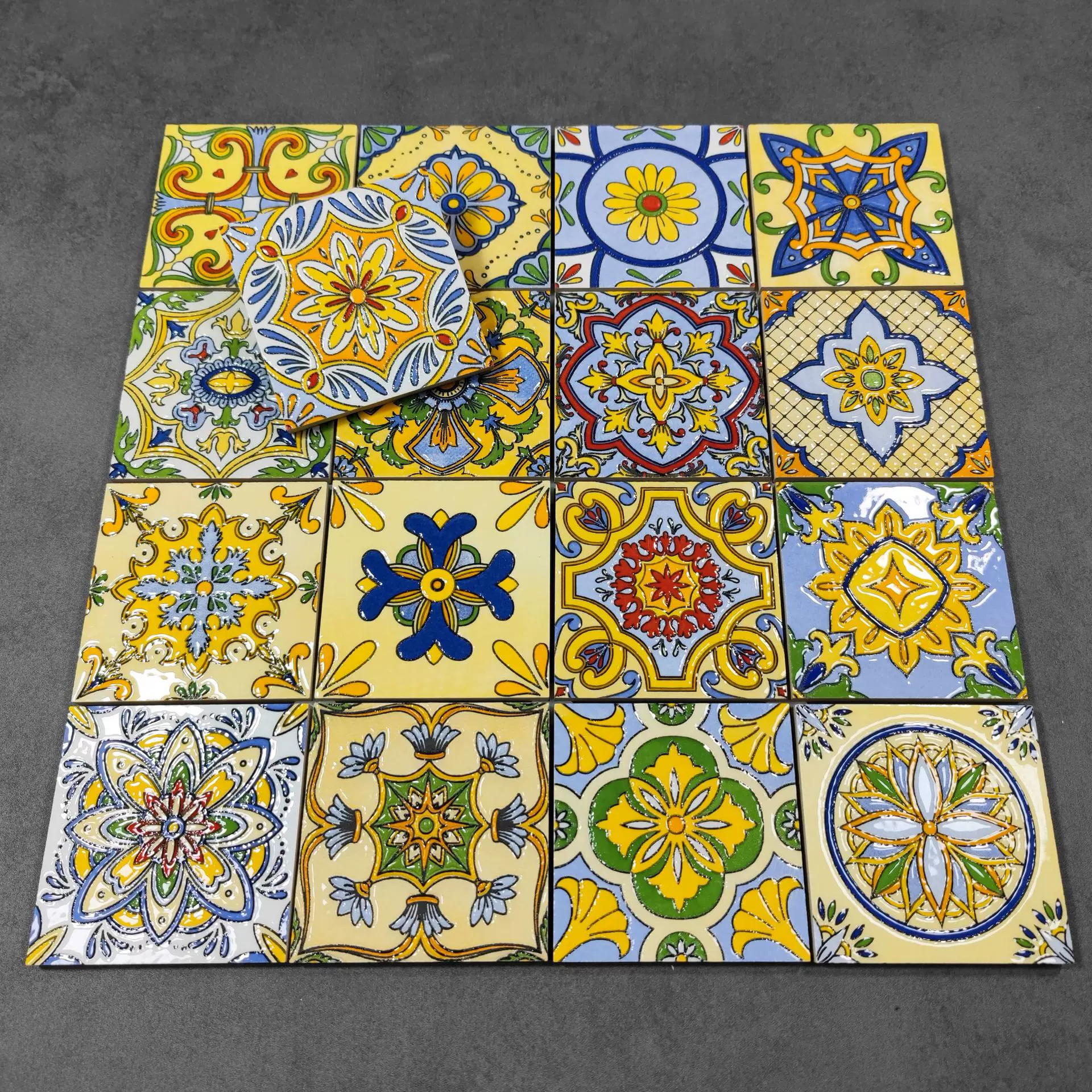 100x100黄色小花砖地中海亮光釉面花片瓷砖厨房腰线洗手台墙面砖