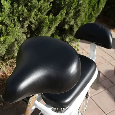 suitable for all seasons, Electric car cushion - universal-black-leather-pointed-tip-rear-seat-cover