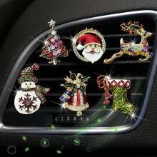 新款合金水钻圣诞节车载出风口香薰夹雪花 树汽车香水空调装饰夹