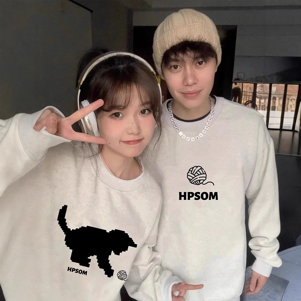 다른 연인 복장 2024 새로운 가을과 겨울 승무원 목 MEOW MI 엠보싱 세트 틈새 하이 엔드 외부 세트