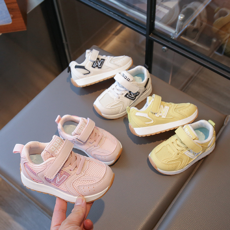 Children's Sports Shoes, Mesh Breathable Girls' Running Shoes, New Baby Non-Slip Shoes for Small and Medium-Sized Children, Boys' Dad Shoes