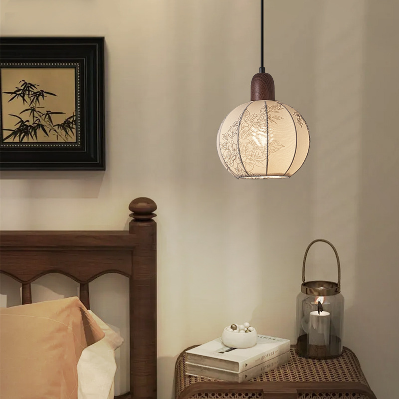 New French-Style Vintage Dining Room Lamp, Chinese Retro Fabric Bedroom, Song Dynasty Aesthetic Wabi-Sabi Style Solid Wood Dining Table Chandelier New French-Style Vintage Dining Room Lamp, Chinese Retro Fabric Bedroom, Song Dynasty Aesthetic Wabi-Sabi Style Solid Wood Dining Table Chandelier
