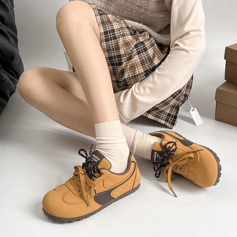 Casual todo-fósforo retro nicho amarillo alemán zapatos de entrenamiento mujer 2025 nueva primavera y otoño zapatos deportivos planos de carreras de suela fina image 3