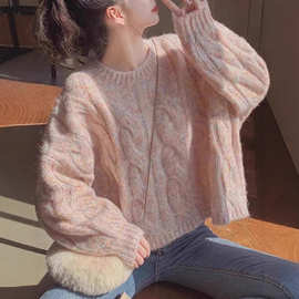 粉色温柔系短款毛衣女2025新款秋冬甜美宽松外穿慵懒风麻花针织衫
