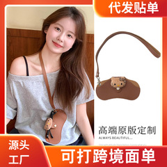 Xiaohongshu 人気の KT サングラスケース サングラスバッグ メガネ保護カバー PU レザー メガネ収納袋 ストラップ付き