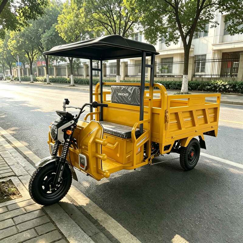Africa's Best-Selling Three-Wheeled Fuel-Powered Truck Has Powerful Engine Performance and Is Suitable for Carrying Goods on Large Construction Sites and Agricultural Transport, Making It Suitable for Cross-Border Use Africa's Best-Selling Three-Wheeled Fuel-Powered Truck Has Powerful Engine Performance and Is Suitable for Carrying Goods on Large Construction Sites and Agricultural Transport, Making It Suitable for Cross-Border Use