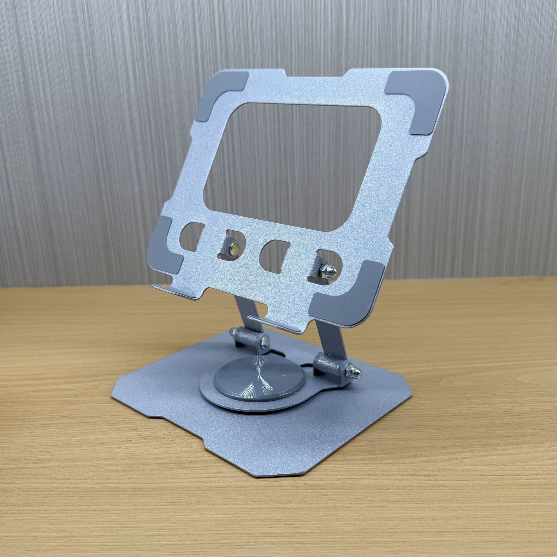 Popular carbon steel 360-degree rotating mobile phone holder desktop metal portable storage foldable lazy broadcast live streaming holder