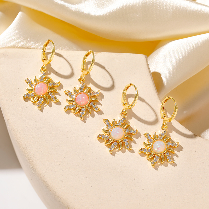 1 Pair Quantity Holiday, Daily Occasion 304 Stainless Steel Material 1 Pair Vintage Style Classic Style Flower Plating 304 Stainless Steel Opal Drop Earrings