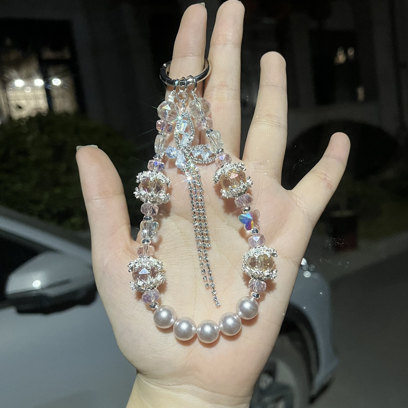 【Designer Edition】Yue Xia DIY Crystal Phone Strap Lanyard, Glittering Wrist Strap, High-Value Hanging Accessory 【Designer Edition】Yue Xia DIY Crystal Phone Strap Lanyard, Glittering Wrist Strap, High-Value Hanging Accessory