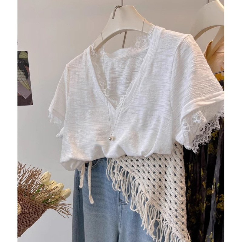 Korean One Keeps 2 Pieces, Very Easy to Wear, Super Slimming Look V Neck Lace Bamboo Cotton Short-Sleeved T-Shirt for Women