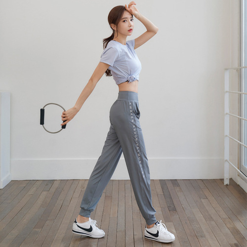 Women's Yoga Set, Short-Sleeve Top, Professional Quick-Dry Breathable Running Clothes, Fashionable Slimming Spring and Summer Fitness Clothes