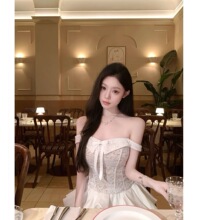 ���bŮ�ļ��¿����Lһ�ּ�����Y�����̿��ٽz���°���ȹ��