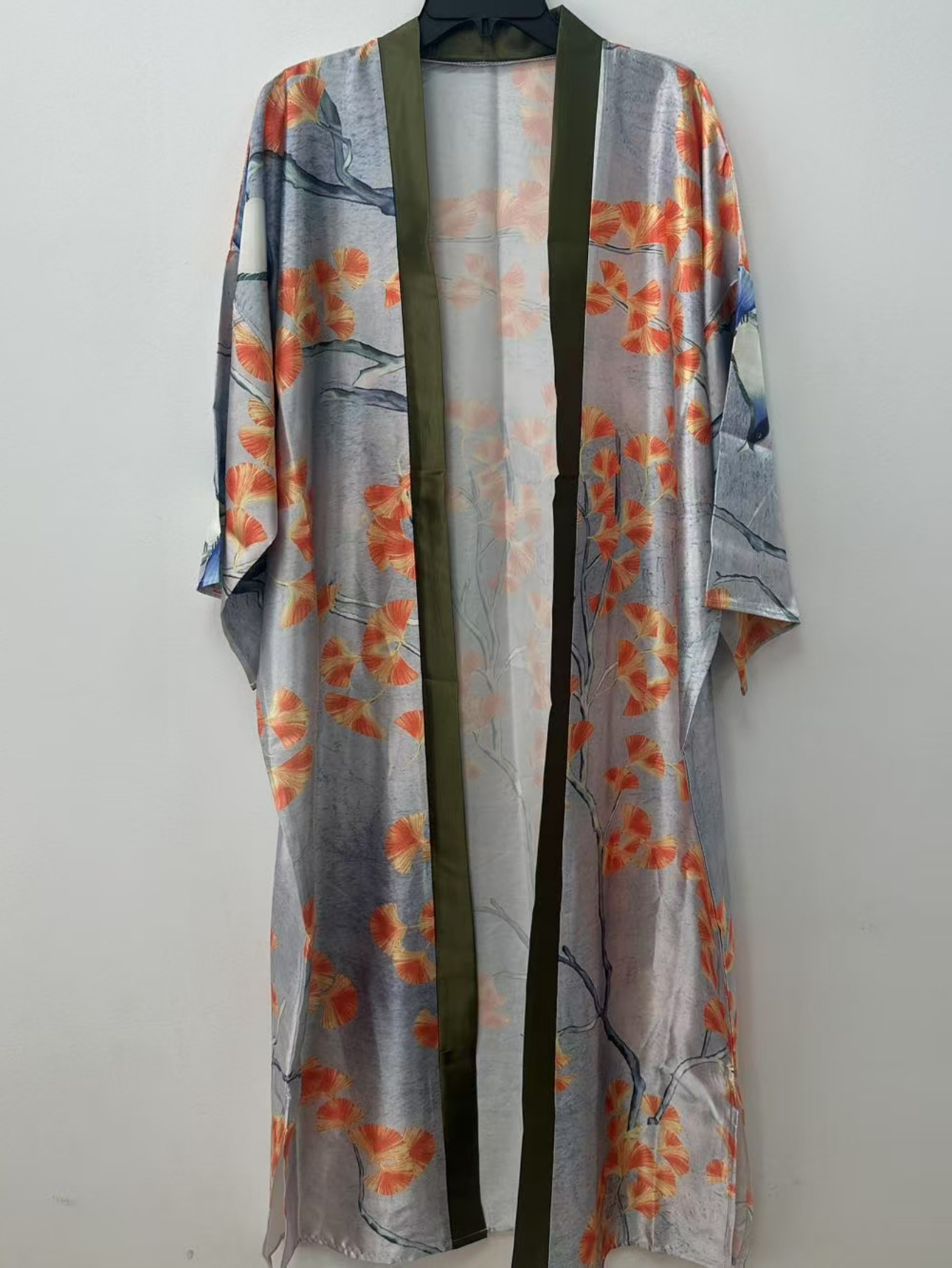 Cárdigan con estampado de seda de imitación transfronteriza kimono vestido de vacaciones bikini camisa de protección solar traje de baño exterior DK911