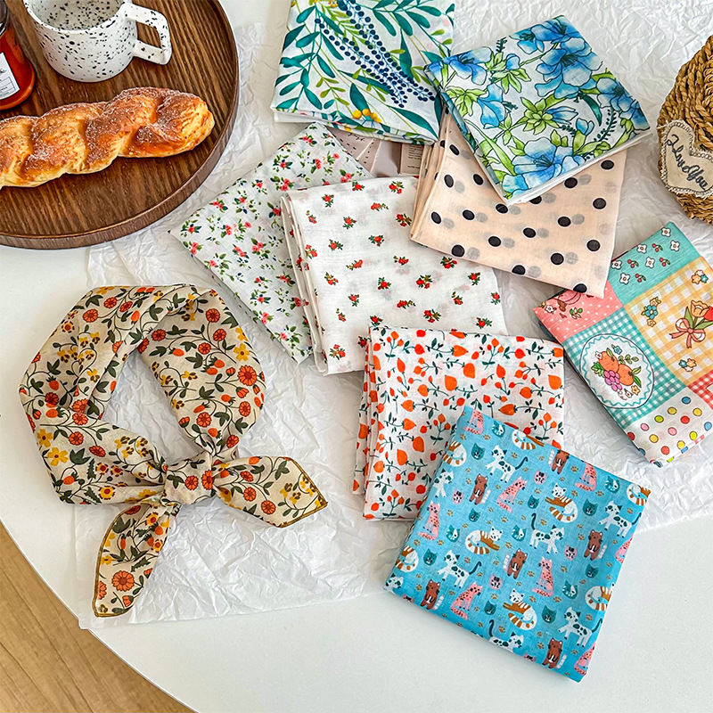 Bufanda de seda, bufanda cuadrada pequeña, bufanda fina, chal pequeño, protector de cuello de anacardo retro, bufanda decorativa, pañuelo en la cabeza, banda para el cabello