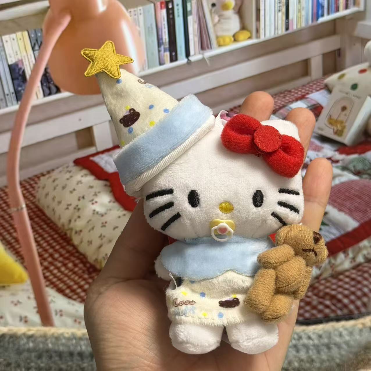 Amor hellokitty muñeca colgante llavero colgante bolsas de regalo bolsas de peluche lindo muñeca colgante lindo