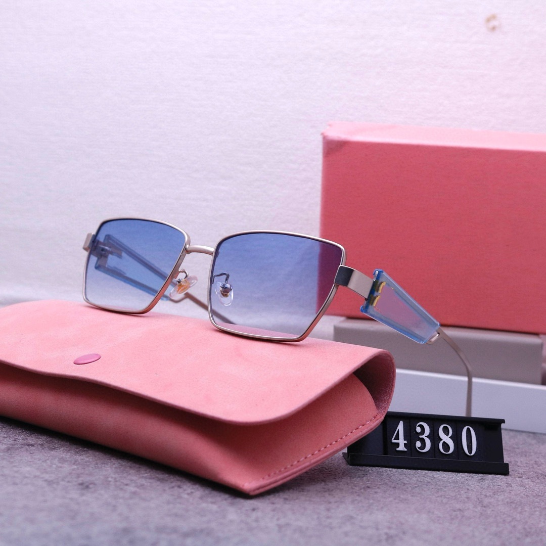 Neue 2024 Box Modische trendige Männer Frauen zeigen weiße und dünne Sonnenbrillen mit Advanced Sense_voghion.com