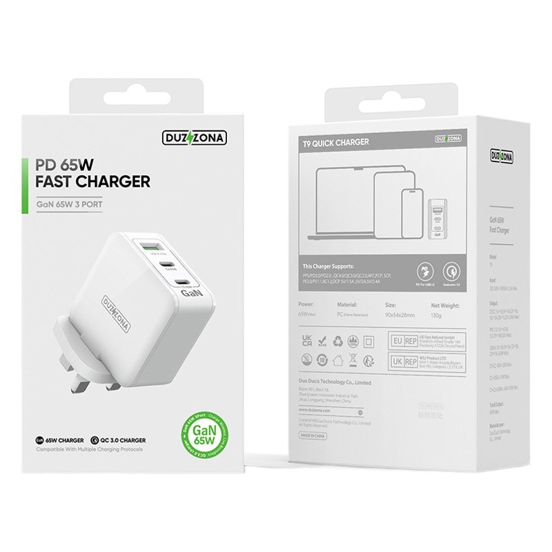 Adecuado para PD65W nitruro de galio cabeza de carga de tres puertos tableta de teléfono móvil portátil cabeza de carga rápida enchufe estándar británico europeo al por mayor
