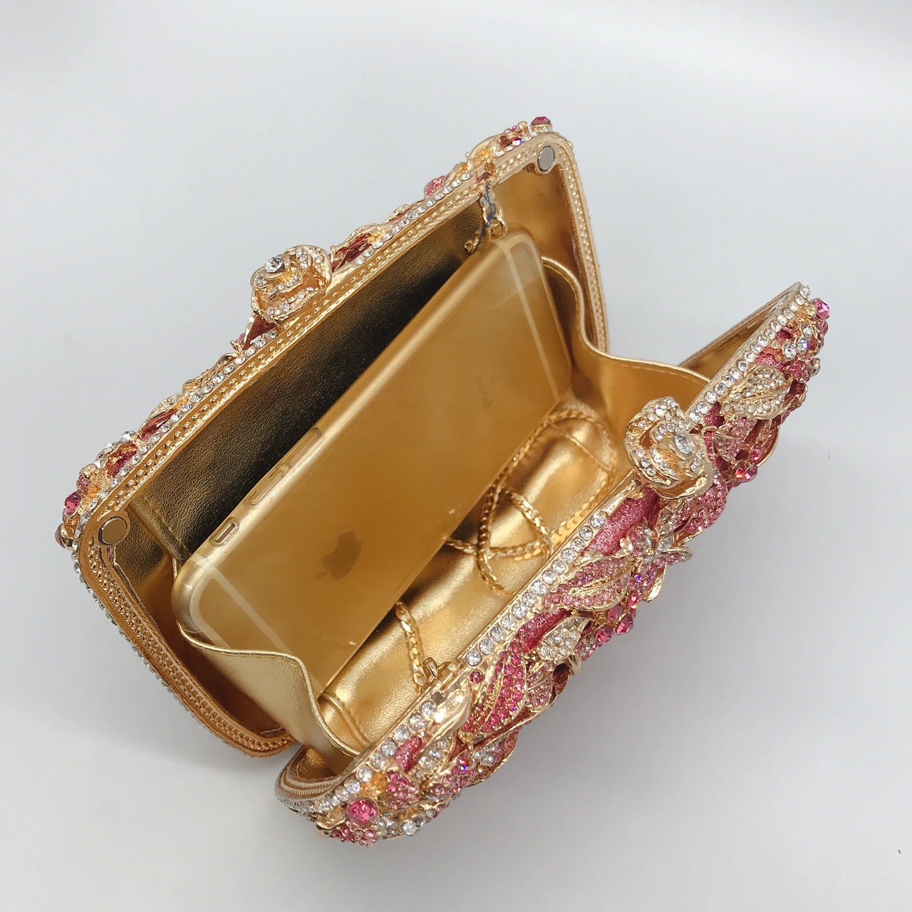 Túi clutch dạ hội nạm kim cương họa tiết hoa hồng rỗng cầm tay — Màu sâm panh chi tiết 4