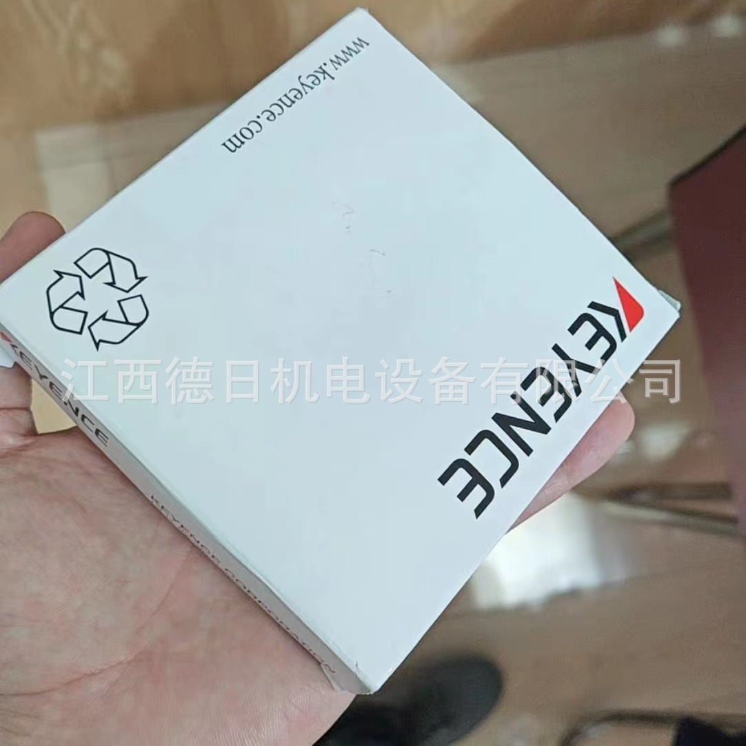 LR-X250 全新基恩士激光传感器正品现货  议价销售！精密