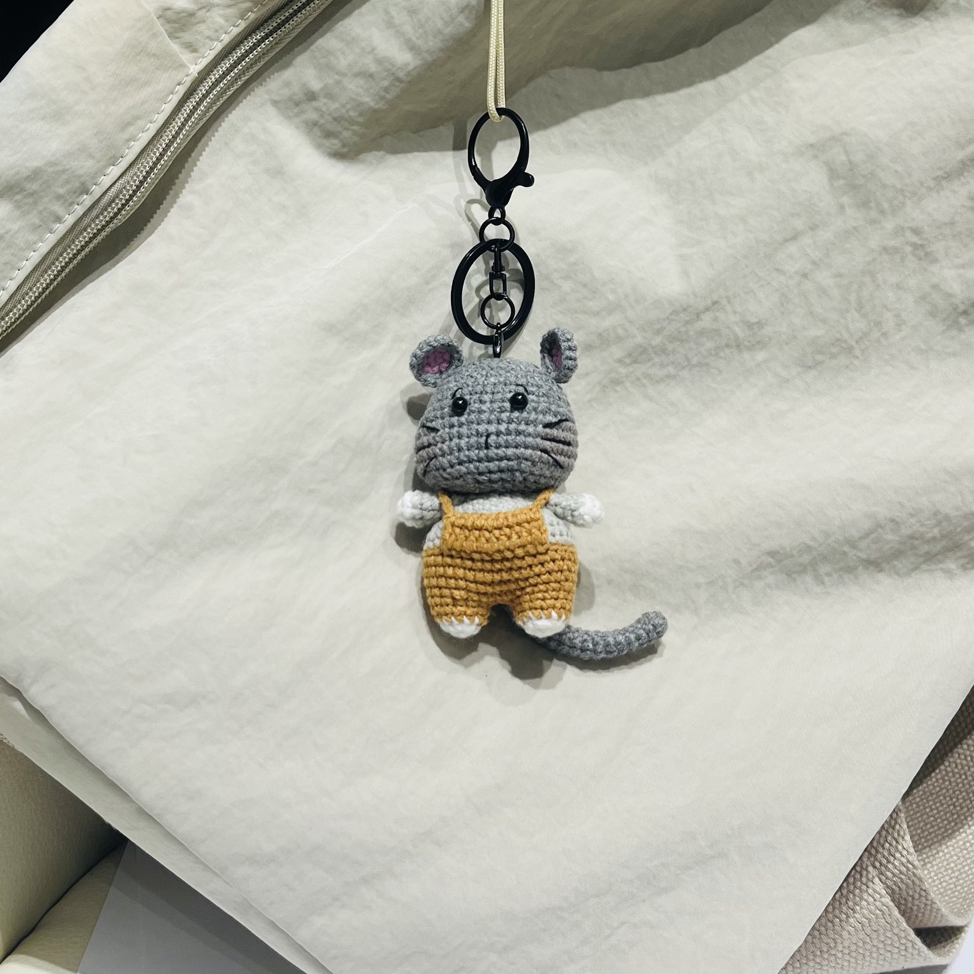 Colgantes de animales del zodiaco tejidos a mano, muñecos de lana hechos a crochet, accesorios decorativos para bolsos, regalos al por mayor y al detalle. image 56