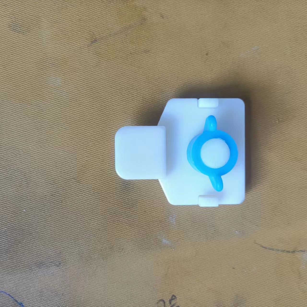 5883be8acf106321b8ee481db616bc