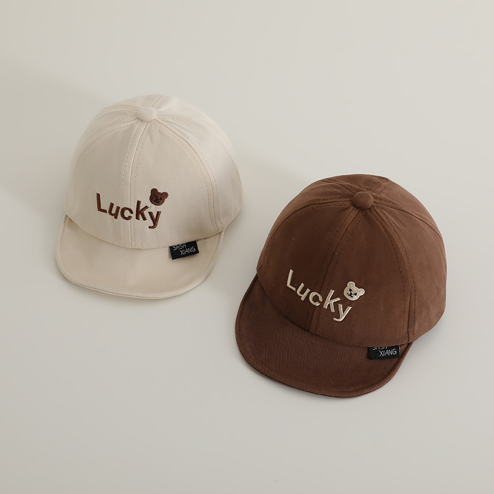 Sombreros para bebés japoneses primavera y otoño gorras de lengua de pato bebés de moda gorras de béisbol de ala corta gorras para niños y niñas sombreros de protección solar