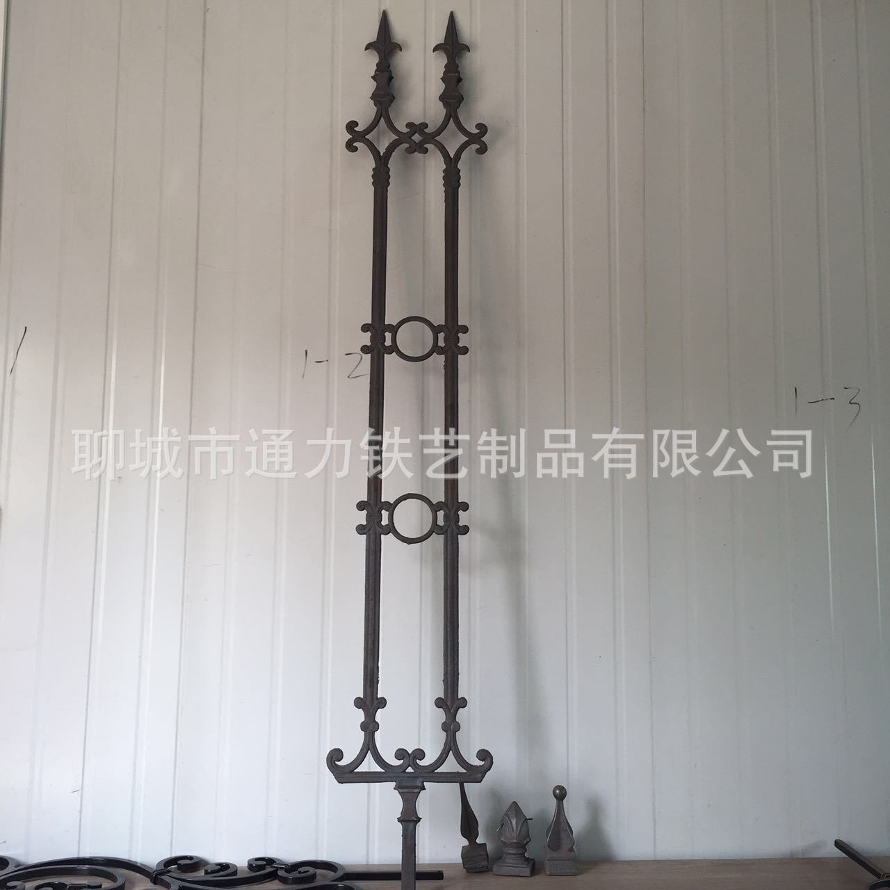 铁艺铸铁护栏玛钢围栏别墅庭院户外围墙铁栏杆小区工厂球墨铁栅栏