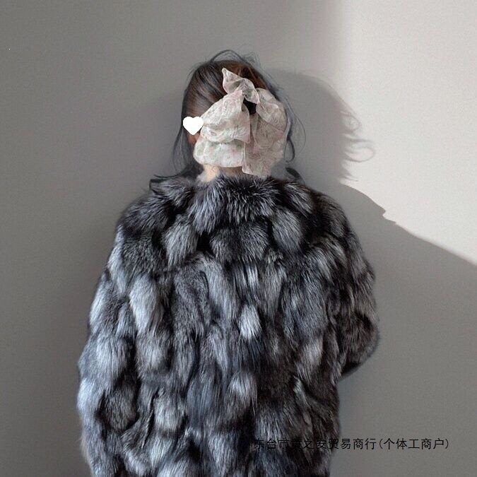 2025新款稀有狐狸毛银狐外套真毛气质显减龄皮毛一体短款