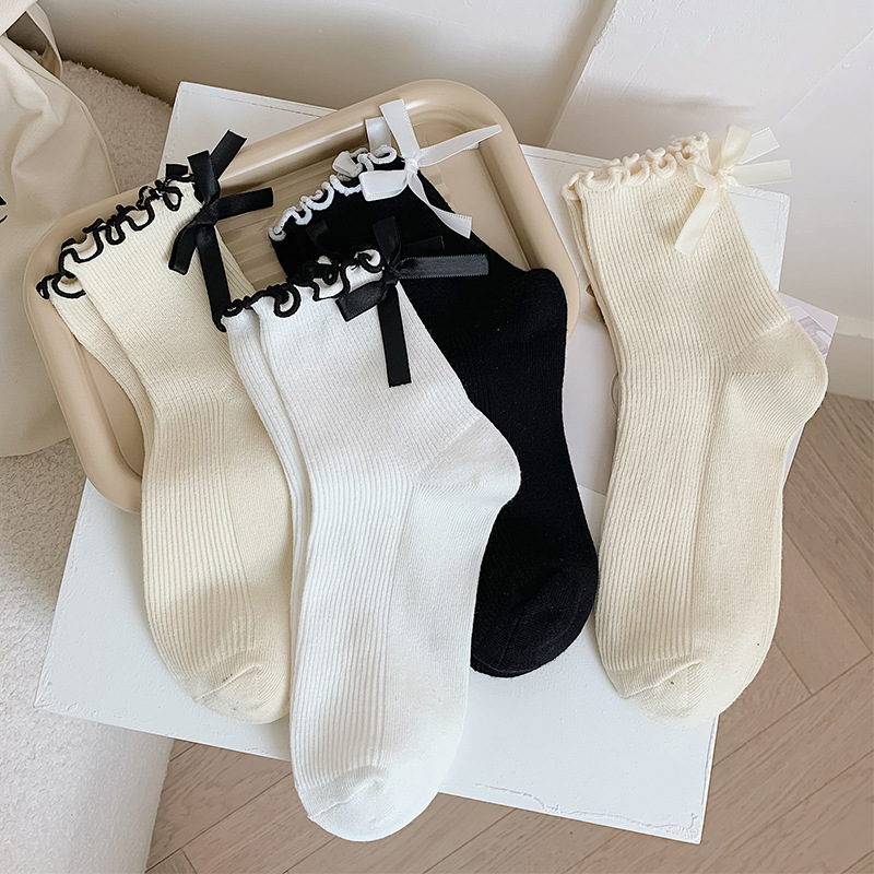 Sweet, Simple Style Style Women's Sweet Simple Style Bow Knot Cotton Crew Socks A Pair