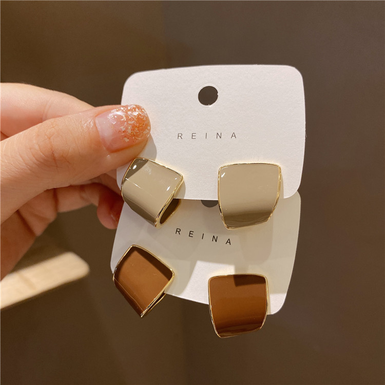 1 Pair Retro Geometric Alloy Enamel Womenu0027S Ear Studs