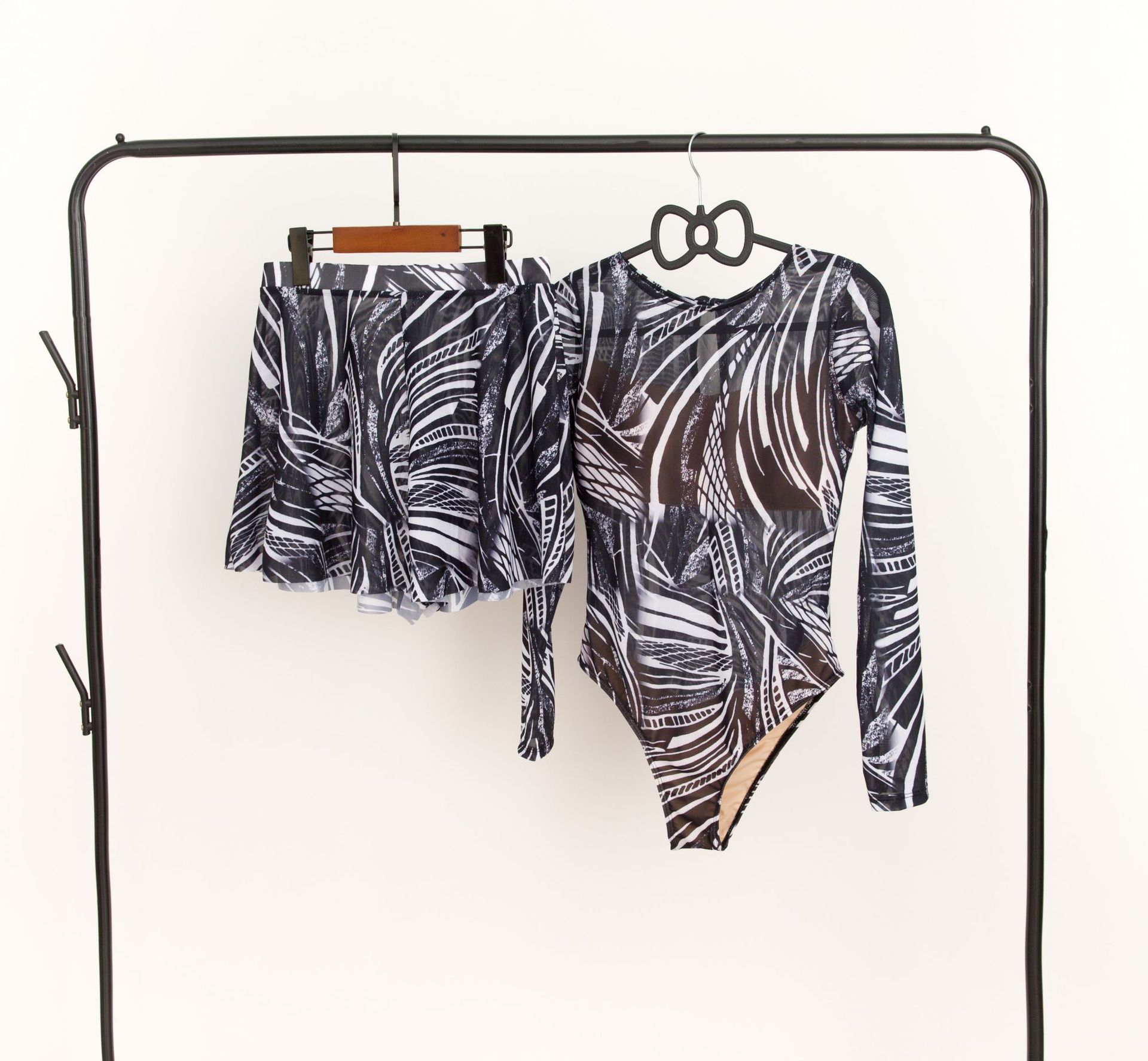 trajes de baño rusos para mujeres 2025, trajes de baño unidos europeos y estadounidenses bikini, chaqueta de protección solar image 22