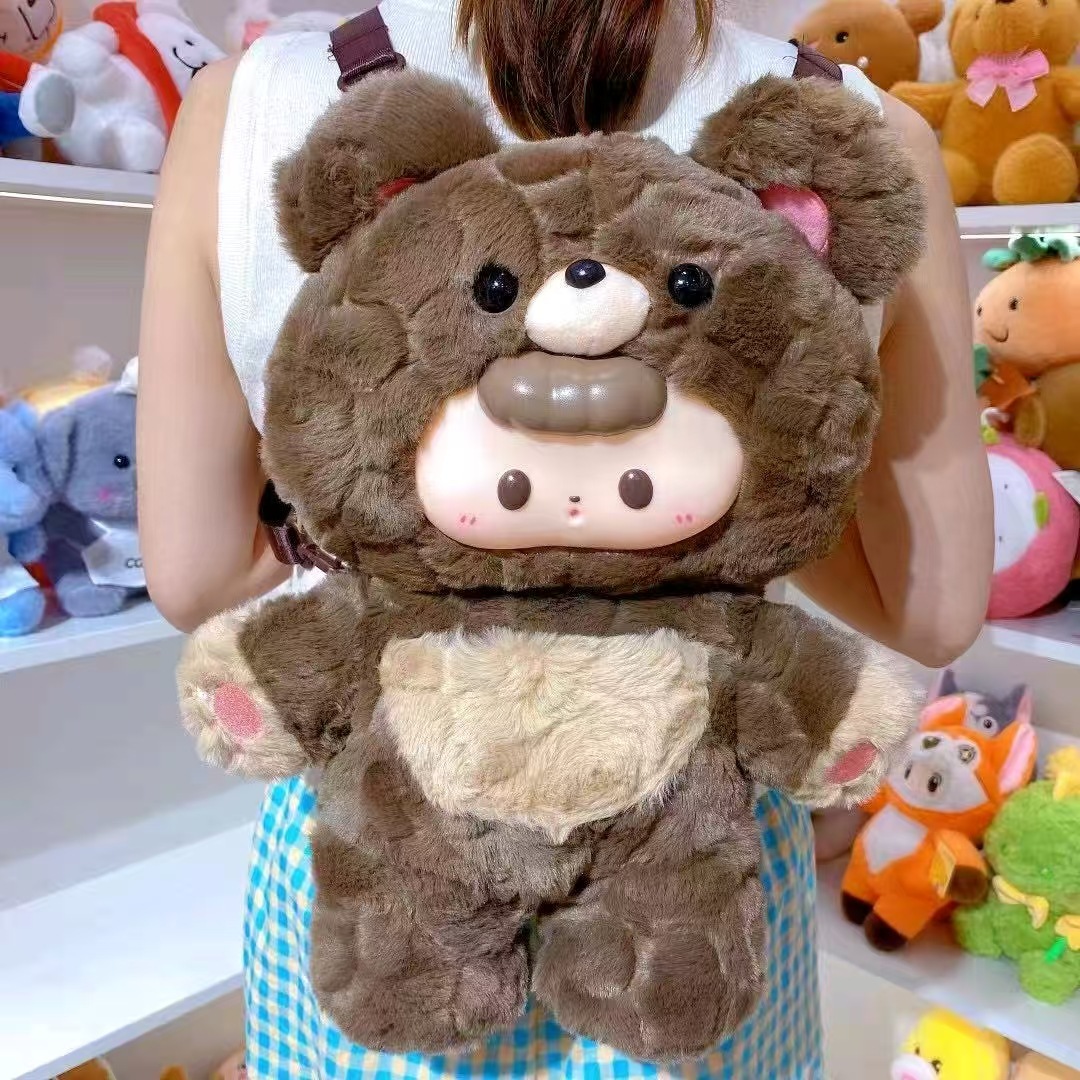 新款可爱搪胶熊孩子双肩背包毛绒玩偶挂饰品装饰礼物毛绒系列批发
