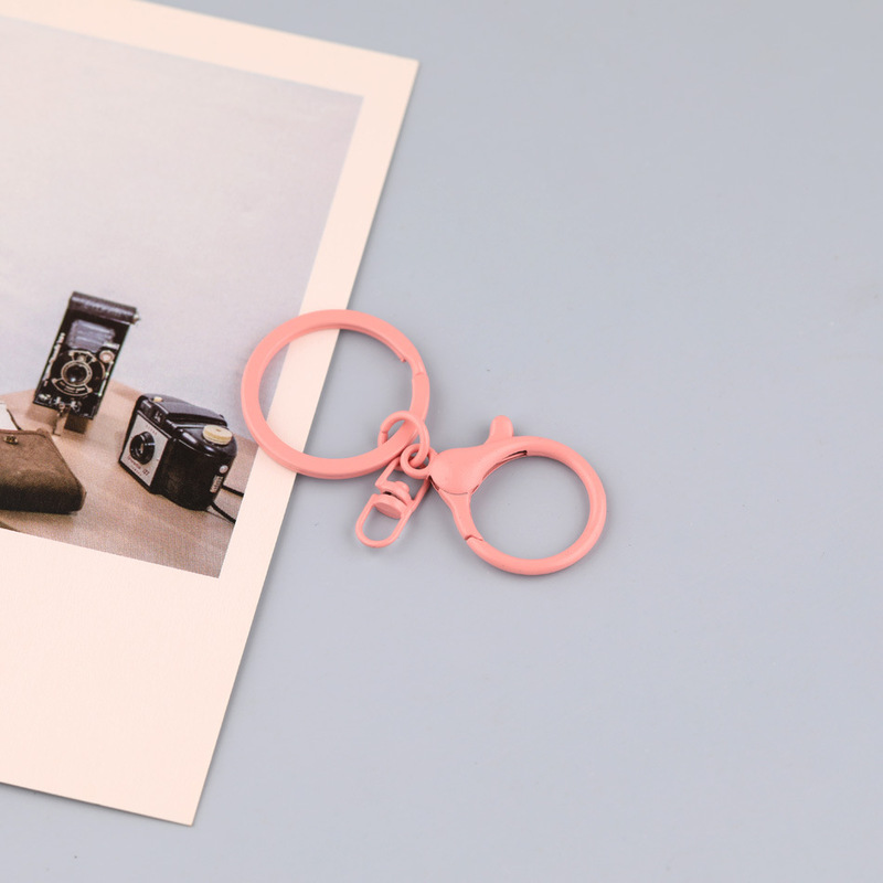 カラーの漆の平丸の八の字の3つのセットのdiyの手作りの公の子の包みのペンダントのキーホルダーのアクセサリーの部品|undefined