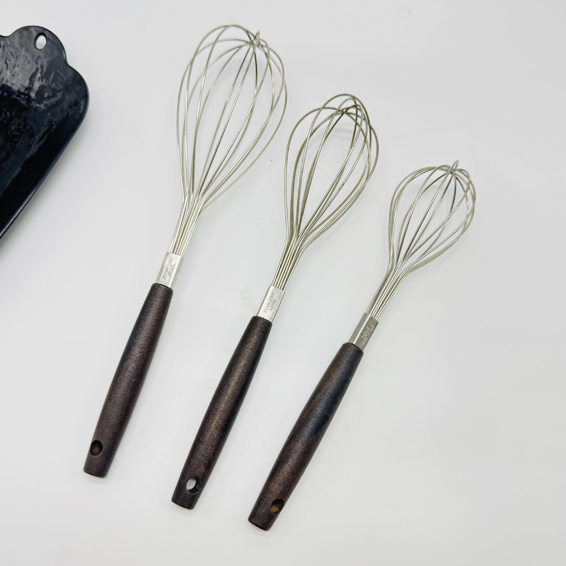 Batidor manual Batidor de fideos de acero inoxidable 304 Batidor de huevos Batidor de leche doméstico Batidor de huevos Batidor de huevos